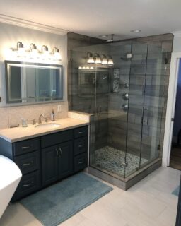 Nicely remodeled bathroom needed a 90 deg frameless door in brushed nickel.
#overtimeglass